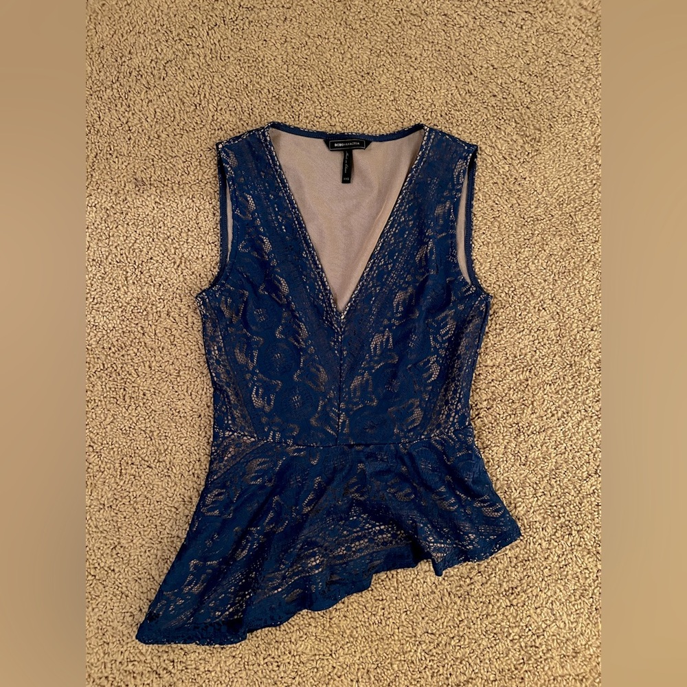 BCBGMAXAZARIA top